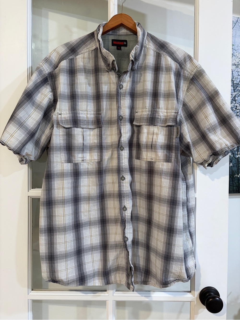Wolverine Gray White Plaid Short Sleeve Button Up Work Shirt Dual Chest Pockets